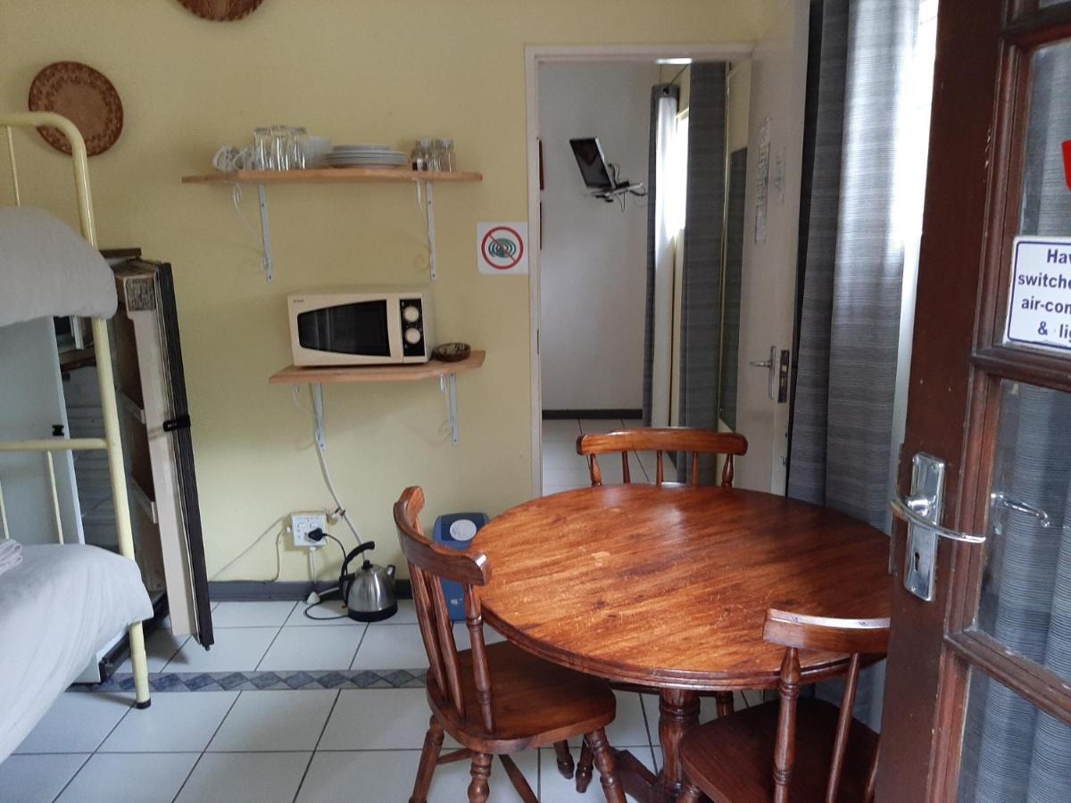 Elephant Walk Guesthouse And Back Packers Phalaborwa Esterno foto