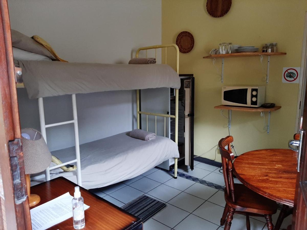 Elephant Walk Guesthouse And Back Packers Phalaborwa Esterno foto
